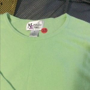 Women sweater size M